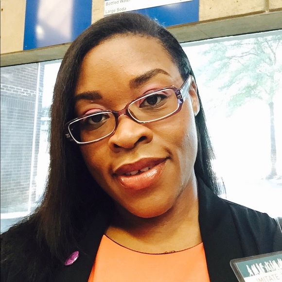 Meet your Posher, Tamieko - Picture 5 of 6